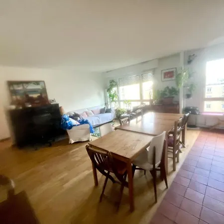 Mobility Lease 70 M2 For 4 Parking Belleville