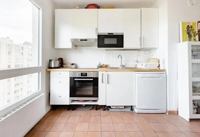 Mobility Lease 70 M2 For 4 Parking Belleville *